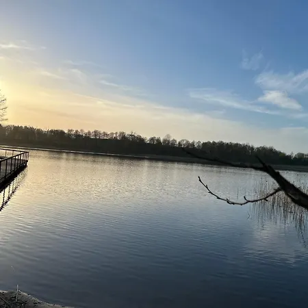 Dom wakacyjny Całoroczny Nad Jeziorem - Balia Z Jacuzzi *