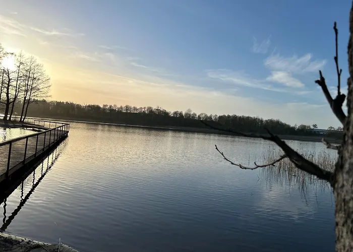 Dom wakacyjny Całoroczny Nad Jeziorem - Balia Z Jacuzzi *